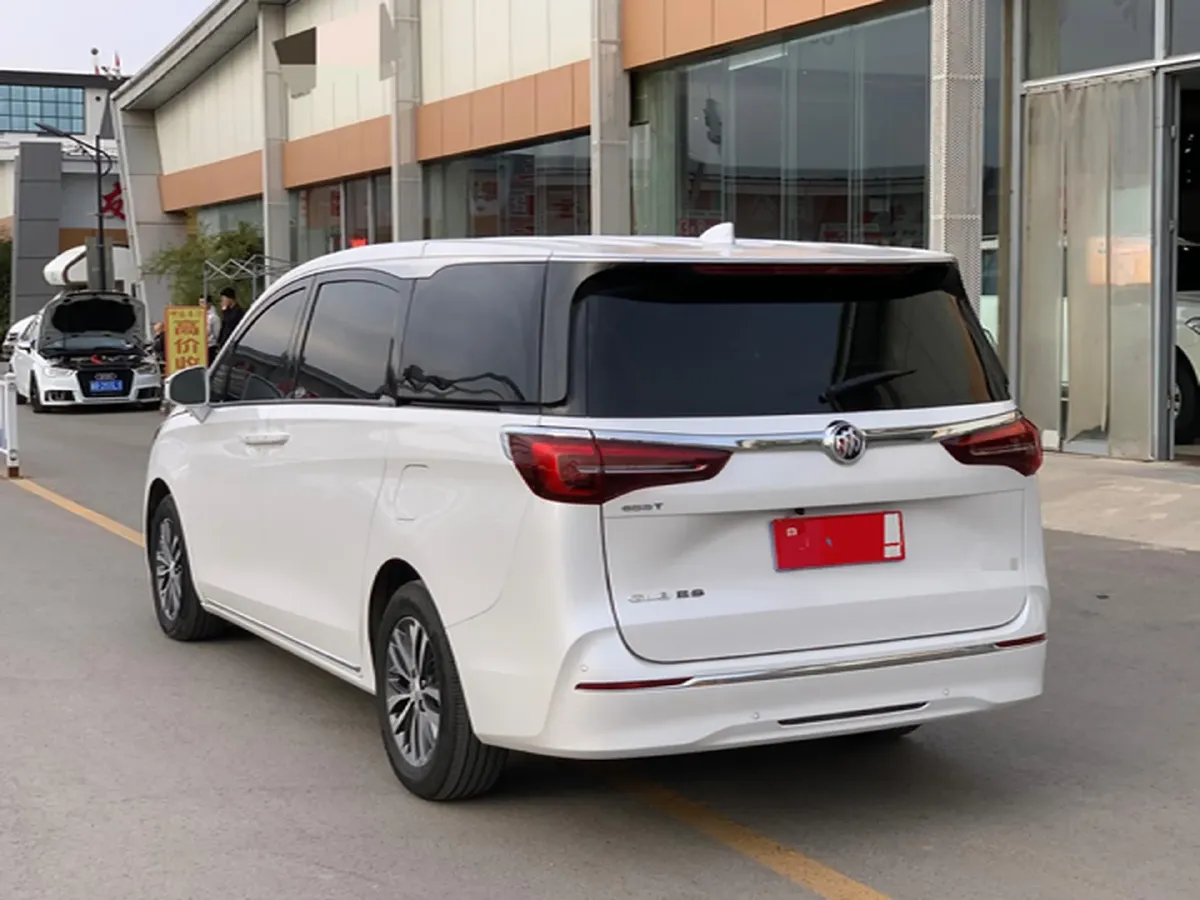 2023 Buick GL8 2.0T 237HP L4 9AT,autocango,china used car exporter,china ev exporter,chinese used car exporter,chinese used ev exporter