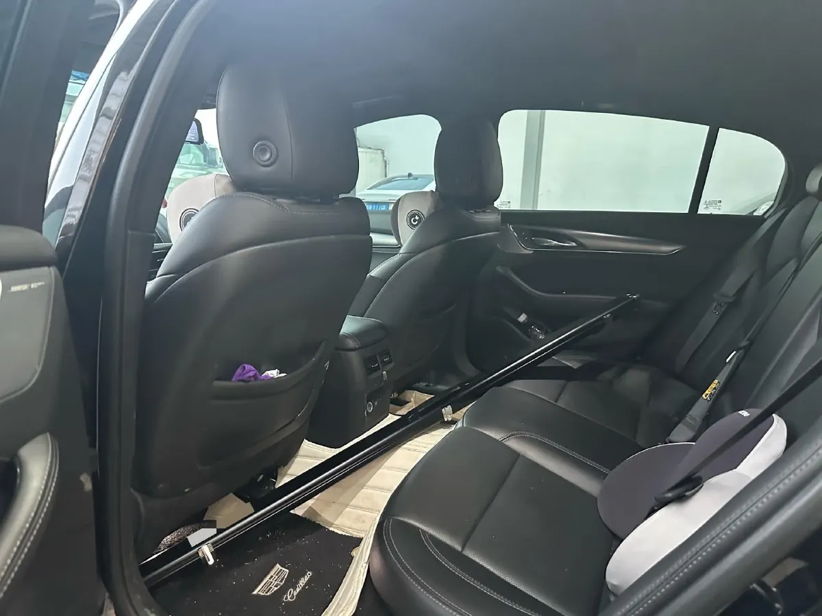 2022 Cadillac CT5 2.0T 237HP L4 10AT,autocango,china used car exporter,china ev exporter,chinese used car exporter,chinese used ev exporter