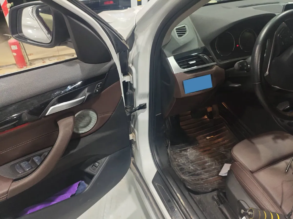 2022 BMW X1 1.5T 140HP L3 7DCT,autocango,china used car exporter,china ev exporter,chinese used car exporter,chinese used ev exporter