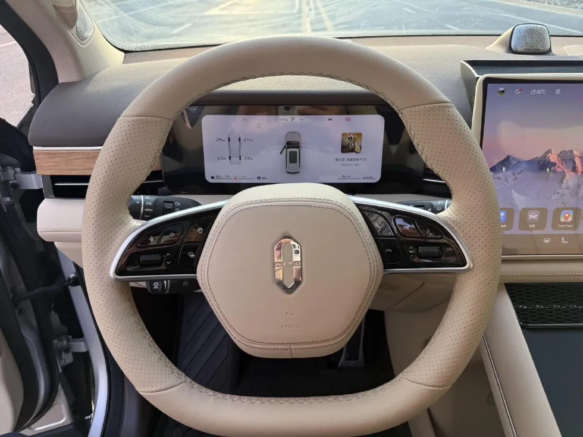 2024 AITO AITO M7 1.5T 152HP L4 REEV 40KWH,autocango,china used car exporter,china ev exporter,chinese used car exporter,chinese used ev exporter