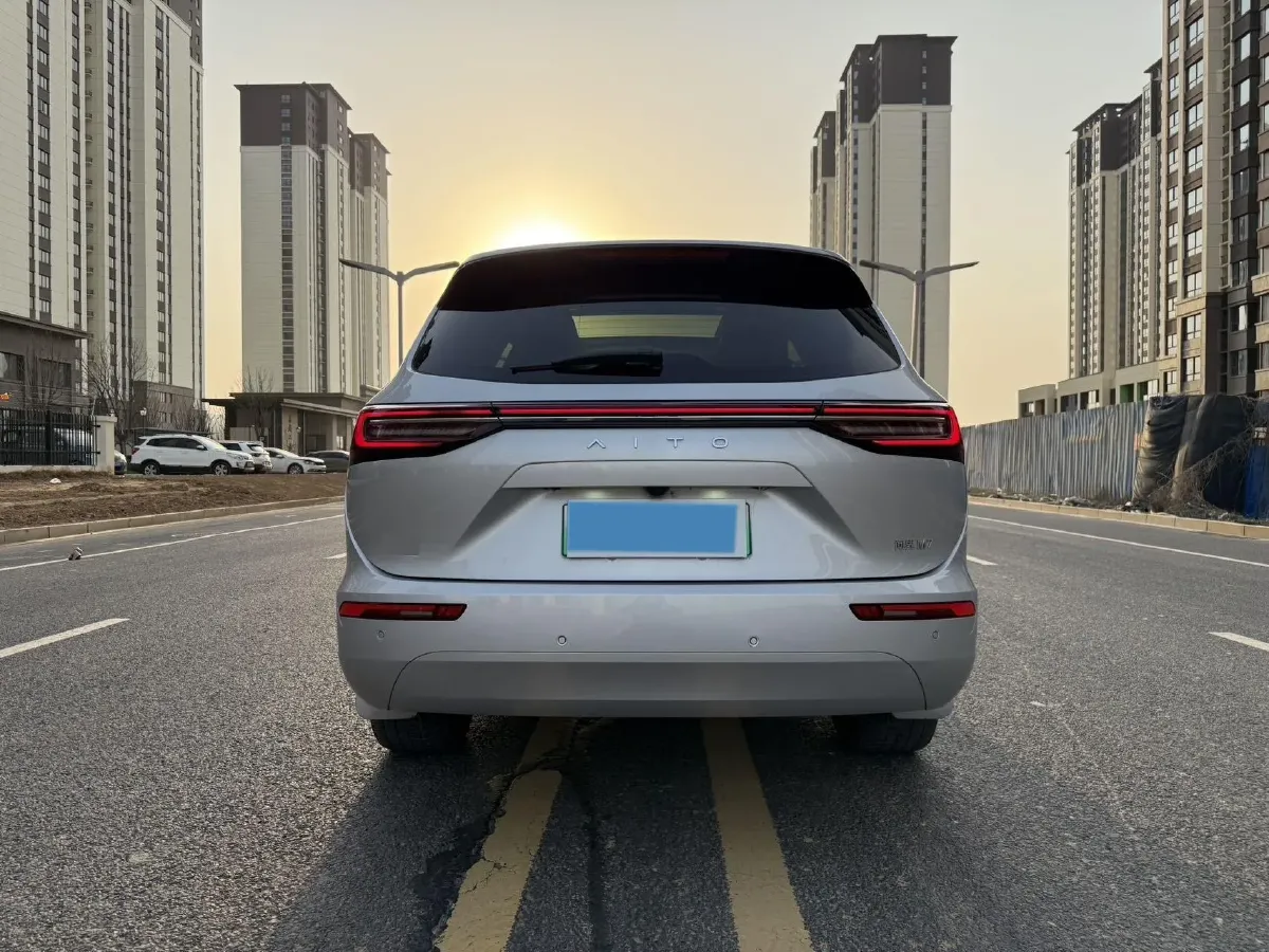 2024 AITO AITO M7 1.5T 152HP L4 REEV 40KWH,autocango,china used car exporter,china ev exporter,chinese used car exporter,chinese used ev exporter