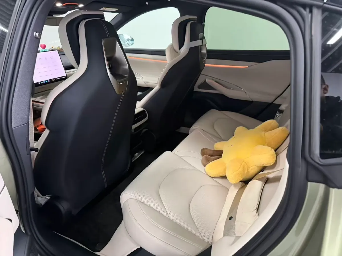 2024 MI SU7 BEV 94.3KWH,autocango,china used car exporter,china ev exporter,chinese used car exporter,chinese used ev exporter