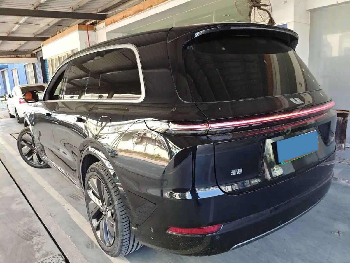 2023 Li L9 Range Extended 154HP REEV 42.6KWH,autocango,china used car exporter,china ev exporter,chinese used car exporter,chinese used ev exporter