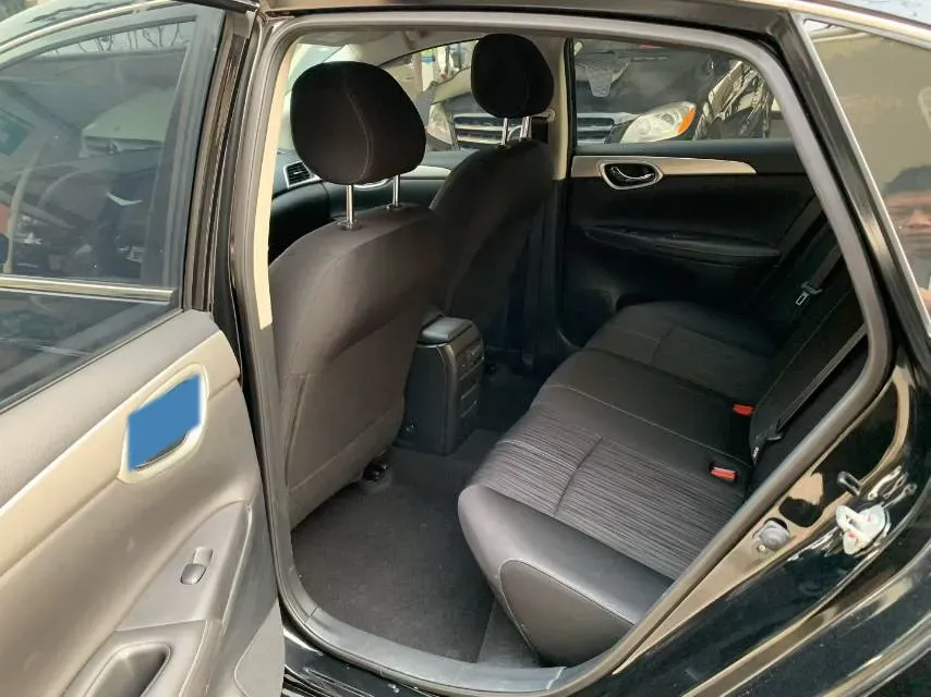 2021 Nissan Sylphy 1.6L 122HP L4 CVT,autocango,china used car exporter,china ev exporter,chinese used car exporter,chinese used ev exporter