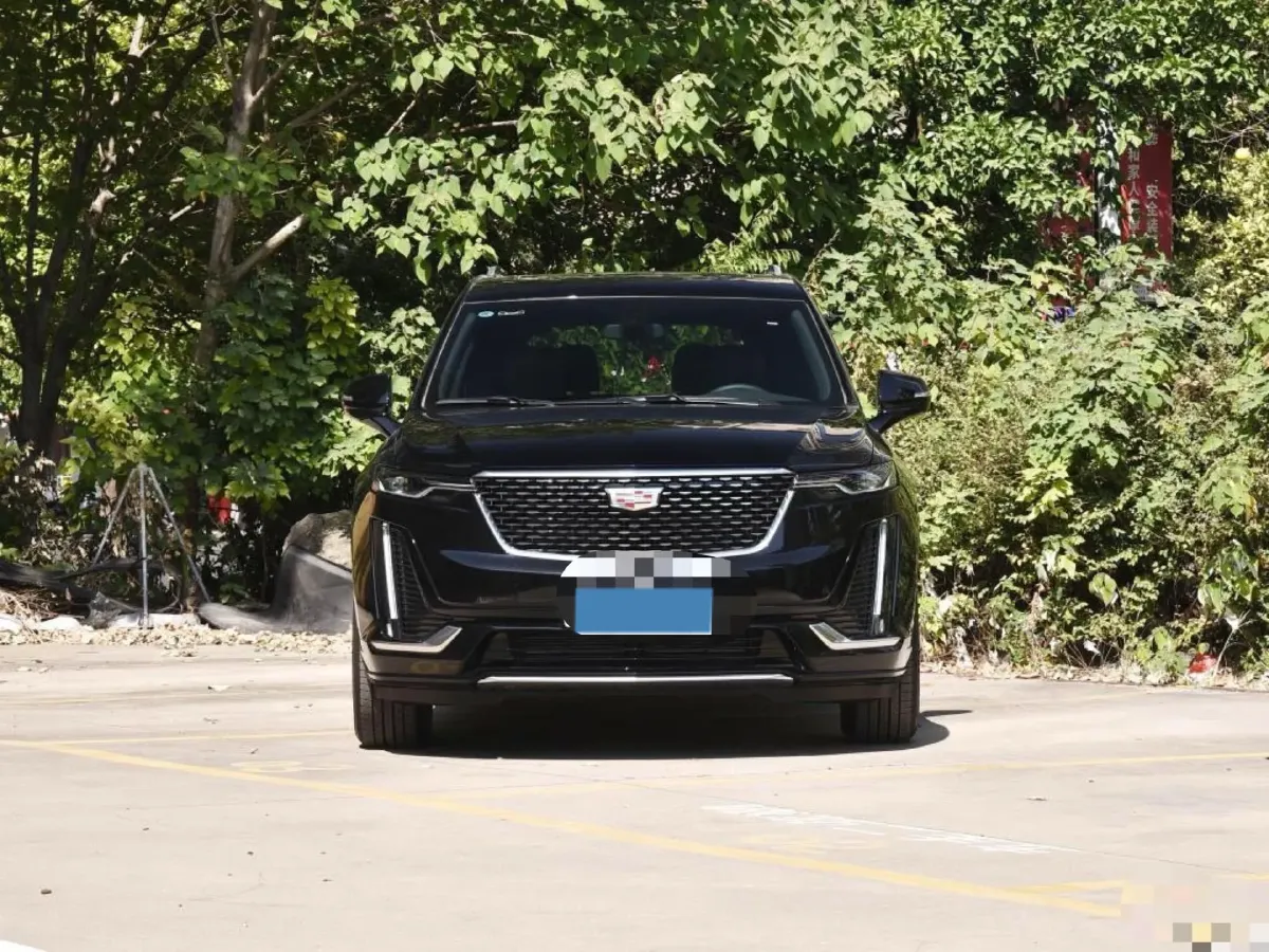 2022 Cadillac XT6 2.0T 237HP L4 9AT,autocango,china used car exporter,china ev exporter,chinese used car exporter,chinese used ev exporter