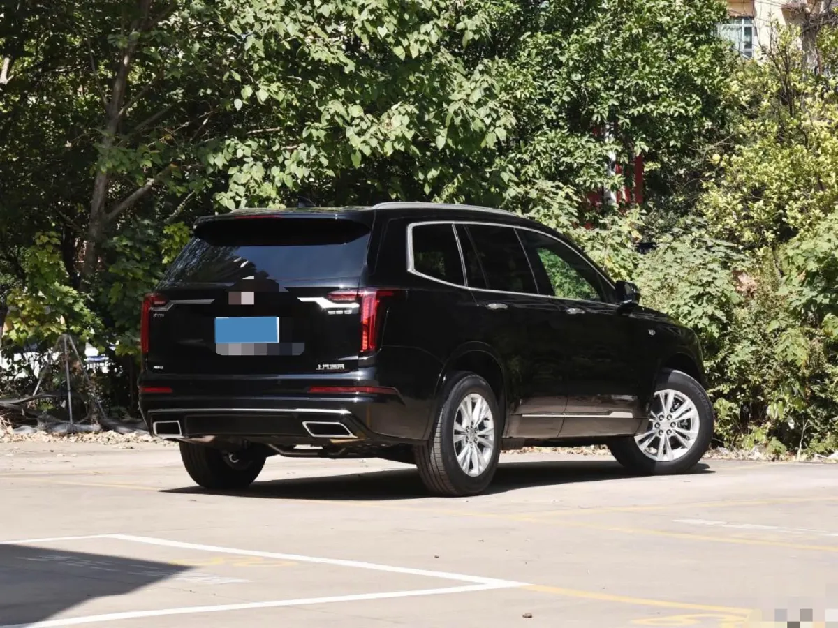 2022 Cadillac XT6 2.0T 237HP L4 9AT,autocango,china used car exporter,china ev exporter,chinese used car exporter,chinese used ev exporter