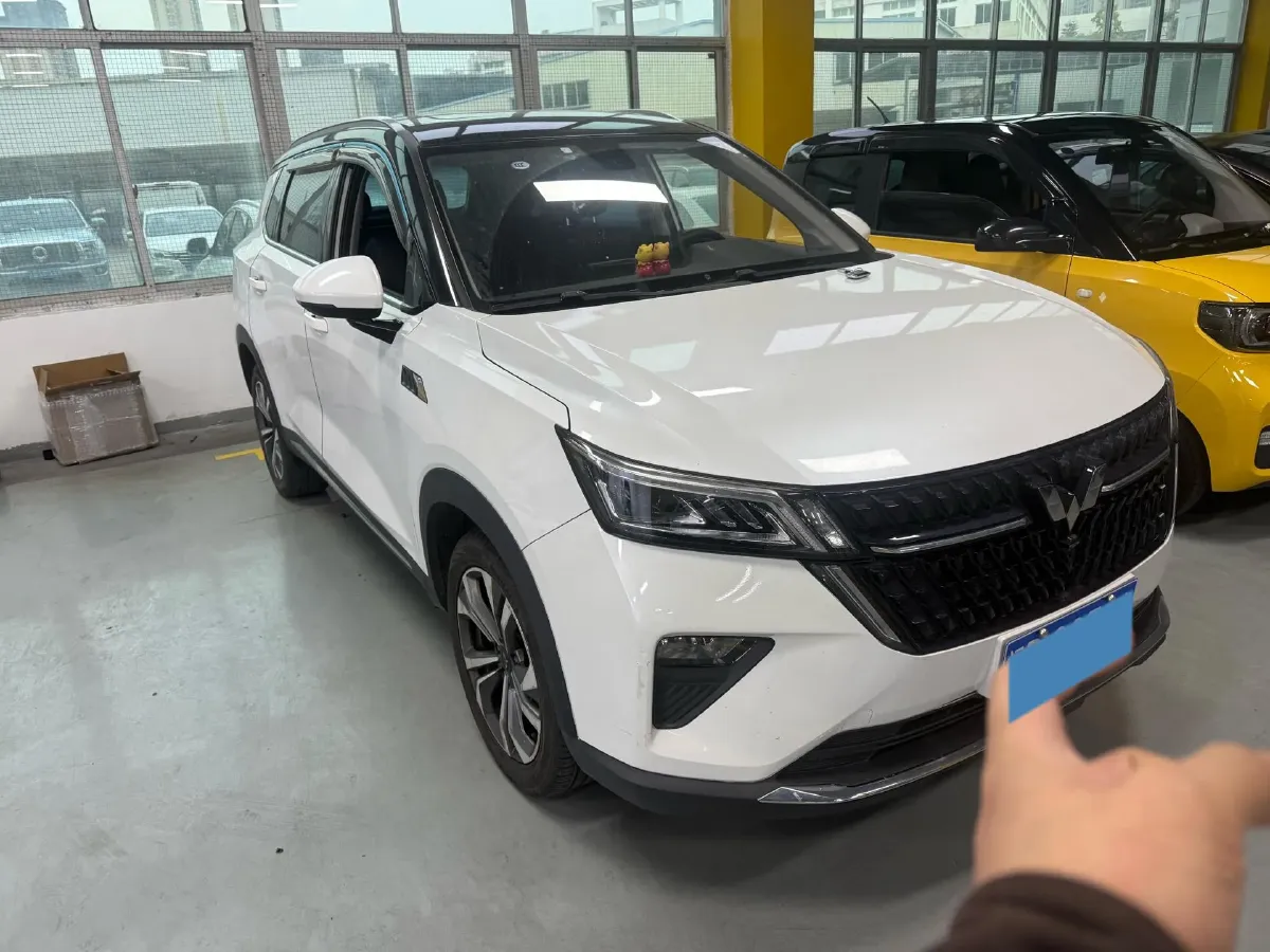 2021 WuLing XingChen 1.5T 147HP L4 CVT,autocango,china used car exporter,china ev exporter,chinese used car exporter,chinese used ev exporter