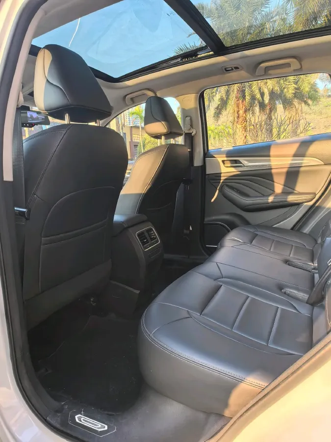 2019 Haval F7 1.5T 169HP L4 7DCT,autocango,china used car exporter,china ev exporter,chinese used car exporter,chinese used ev exporter