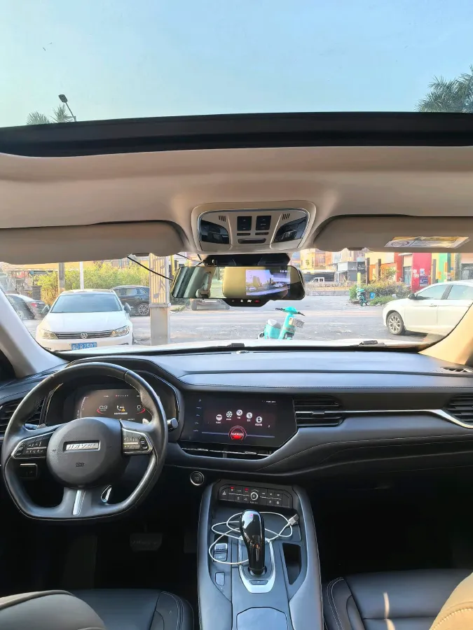 2019 Haval F7 1.5T 169HP L4 7DCT,autocango,china used car exporter,china ev exporter,chinese used car exporter,chinese used ev exporter