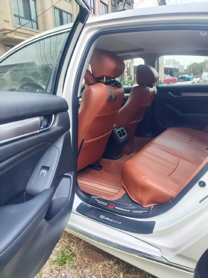 2021 Honda Accord 1.5T 194HP L4 CVT,autocango,china used car exporter,china ev exporter,chinese used car exporter,chinese used ev exporter