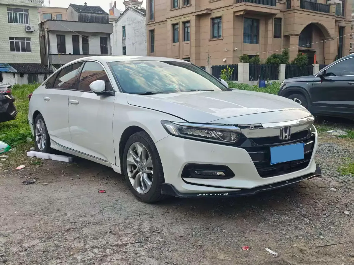 2021 Honda Accord 1.5T 194HP L4 CVT,autocango,china used car exporter,china ev exporter,chinese used car exporter,chinese used ev exporter