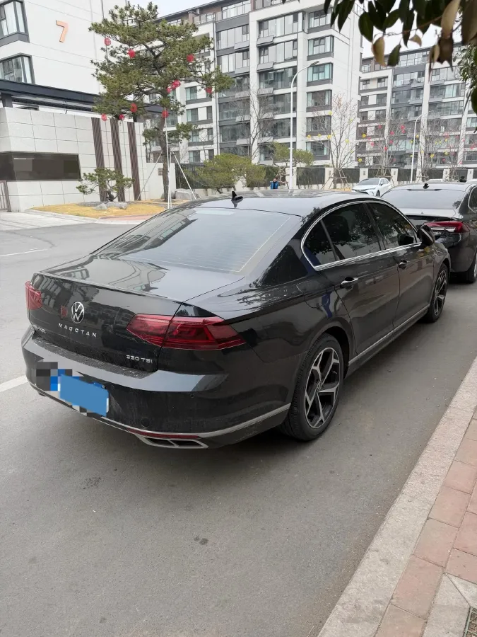 2023 Volkswagen Magotan 2.0T 186HP L4 7DCT,autocango,china used car exporter,china ev exporter,chinese used car exporter,chinese used ev exporter