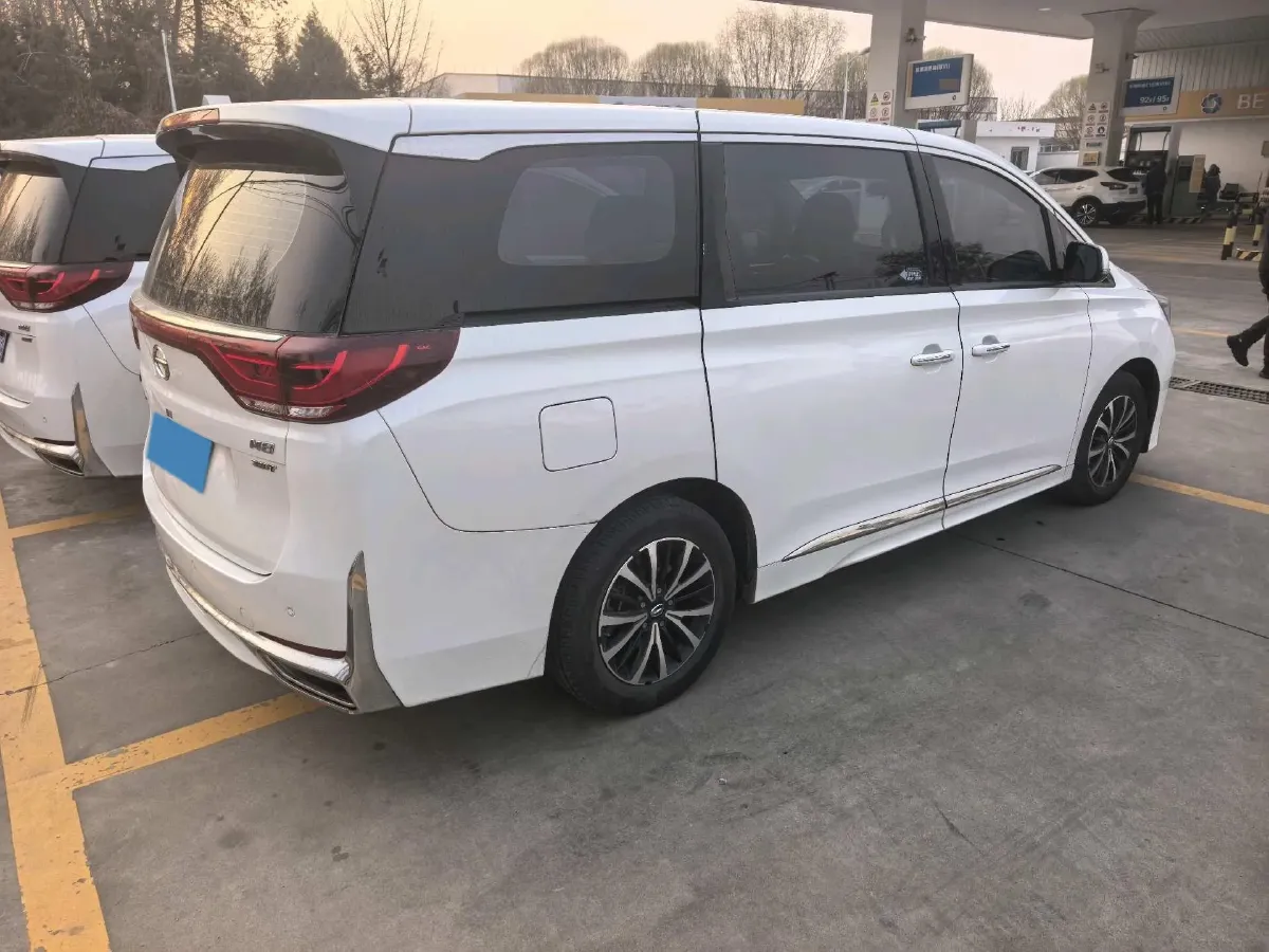 2021 GAC Trumpchi M8 2.0T 252HP L4 8AT,autocango,china used car exporter,china ev exporter,chinese used car exporter,chinese used ev exporter