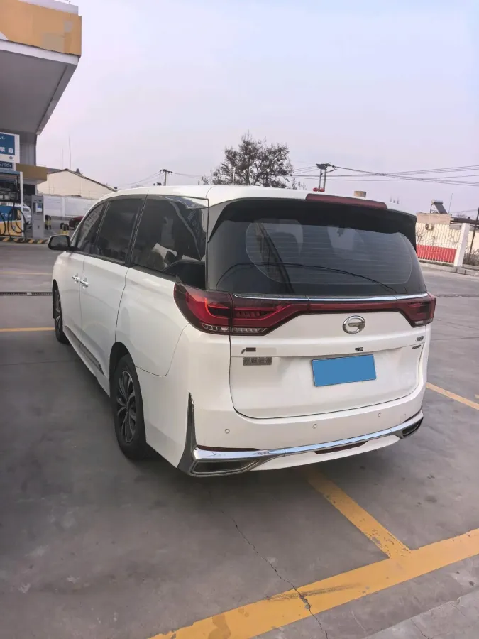 2021 GAC Trumpchi M8 2.0T 252HP L4 8AT,autocango,china used car exporter,china ev exporter,chinese used car exporter,chinese used ev exporter