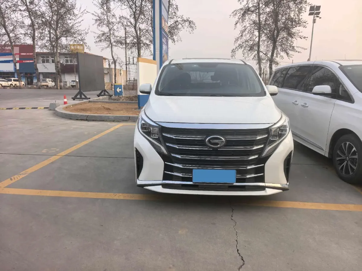 2021 GAC Trumpchi M8 2.0T 252HP L4 8AT,autocango,china used car exporter,china ev exporter,chinese used car exporter,chinese used ev exporter