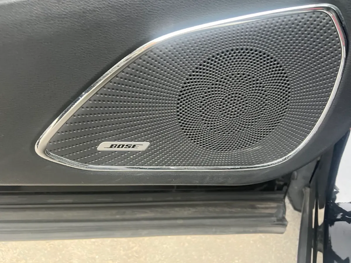 2022 HongQi HS5 2.0T 224HP L4 6AT,autocango,china used car exporter,china ev exporter,chinese used car exporter,chinese used ev exporter