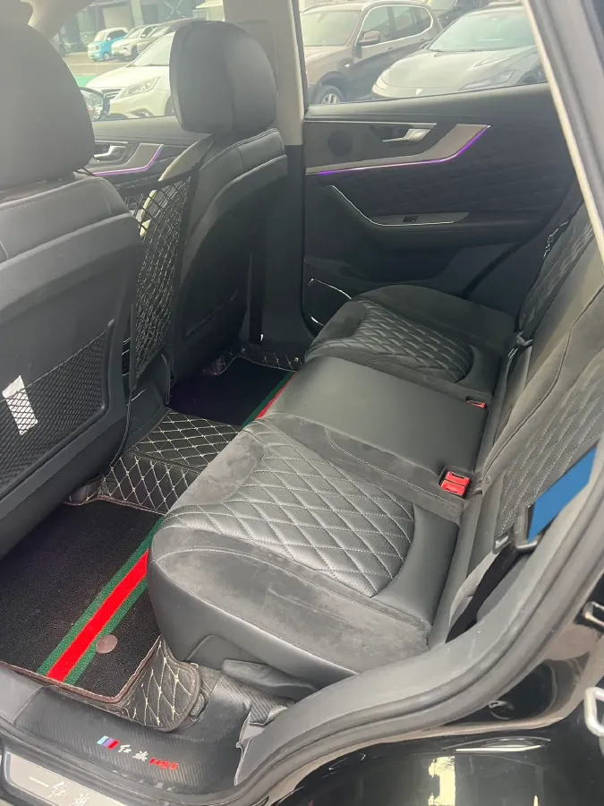 2022 HongQi HS5 2.0T 224HP L4 6AT,autocango,china used car exporter,china ev exporter,chinese used car exporter,chinese used ev exporter