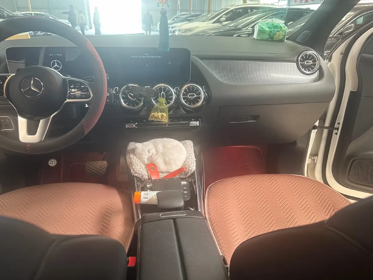 2020 Mercedes-Benz GLA Class 1.3T 163HP L4 7DCT,autocango,china used car exporter,china ev exporter,chinese used car exporter,chinese used ev exporter