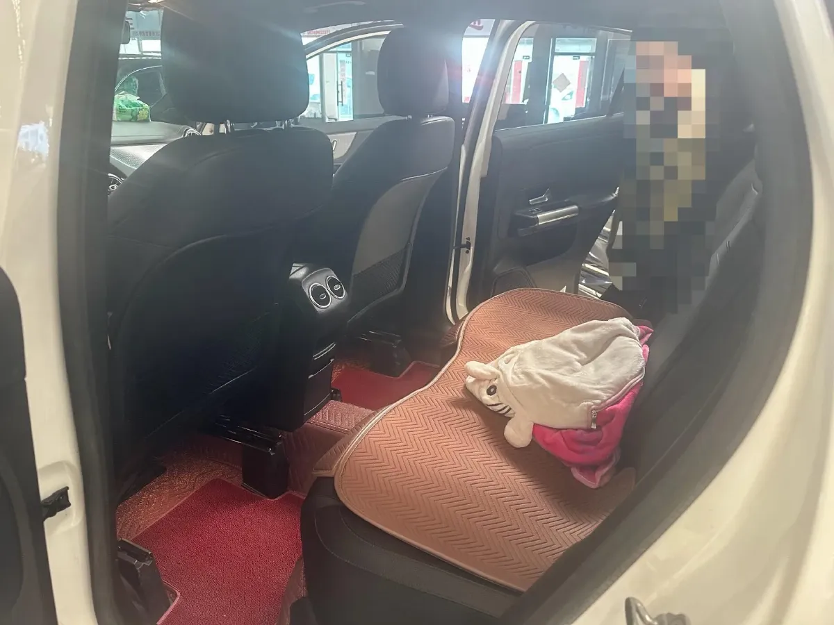 2020 Mercedes-Benz GLA Class 1.3T 163HP L4 7DCT,autocango,china used car exporter,china ev exporter,chinese used car exporter,chinese used ev exporter