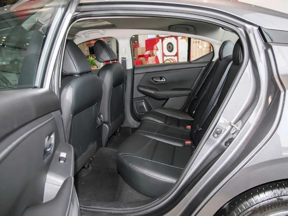 2025 Nissan Sylphy 1.6L 135HP L4 CVT,autocango,china used car exporter,china ev exporter,chinese used car exporter,chinese used ev exporter