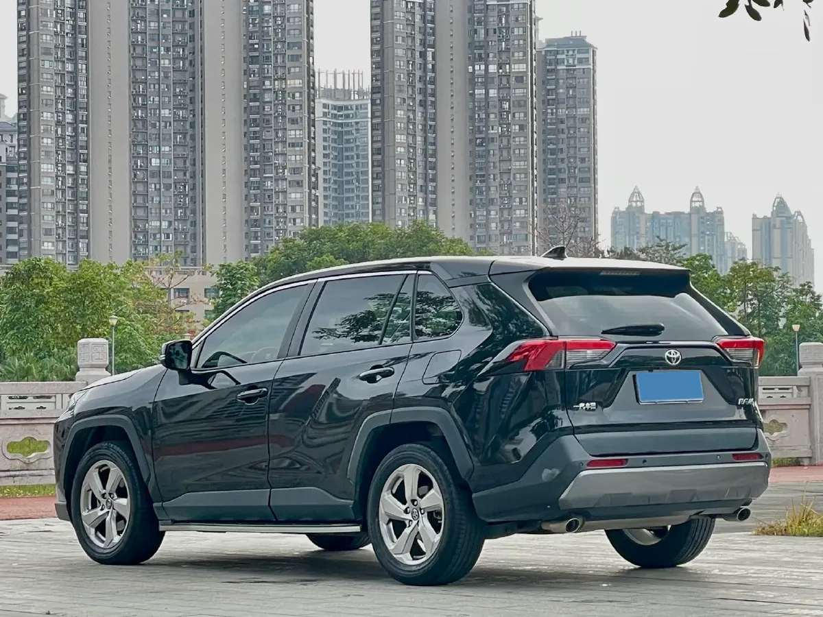 2020 Toyota RAV4 2.0L 171HP L4 CVT,autocango,china used car exporter,china ev exporter,chinese used car exporter,chinese used ev exporter