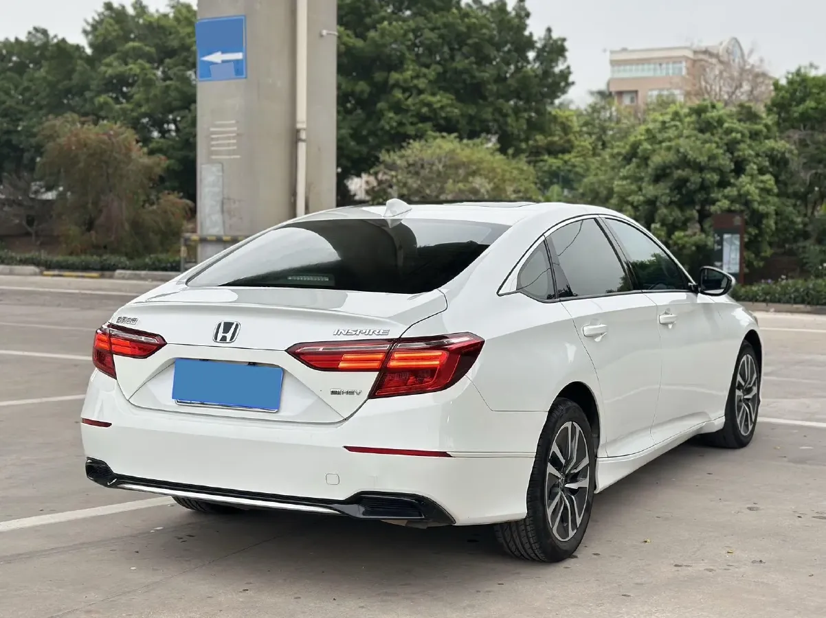 2019 Honda Inspire 2.0L 146HP L4 E-CVT Hybrid,autocango,china used car exporter,china ev exporter,chinese used car exporter,chinese used ev exporter