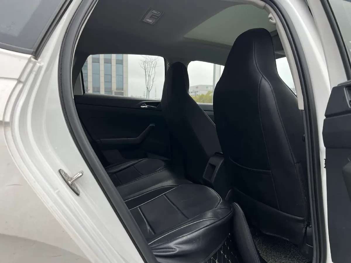 2019 Volkswagen Polo 1.5L 113HP L4 6AT,autocango,china used car exporter,china ev exporter,chinese used car exporter,chinese used ev exporter