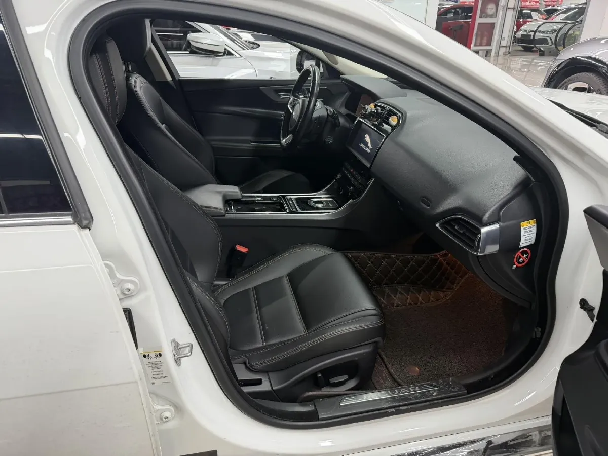 2018 BMW X2 2.0T 192HP L4 7DCT,autocango,china used car exporter,china ev exporter,chinese used car exporter,chinese used ev exporter