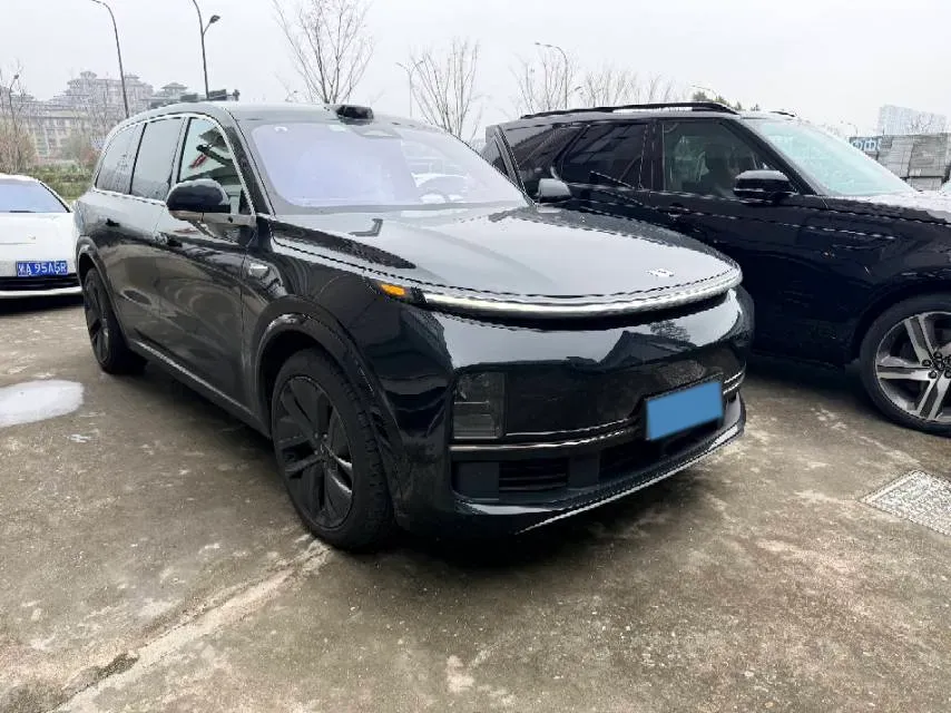 2022 Li L9 Range Extended 154HP REEV 42.6KWH,autocango,china used car exporter,china ev exporter,chinese used car exporter,chinese used ev exporter