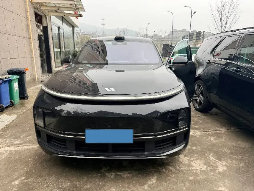 2022 Li L9 Range Extended 154HP REEV 42.6KWH,autocango,china used car exporter,china ev exporter,chinese used car exporter,chinese used ev exporter