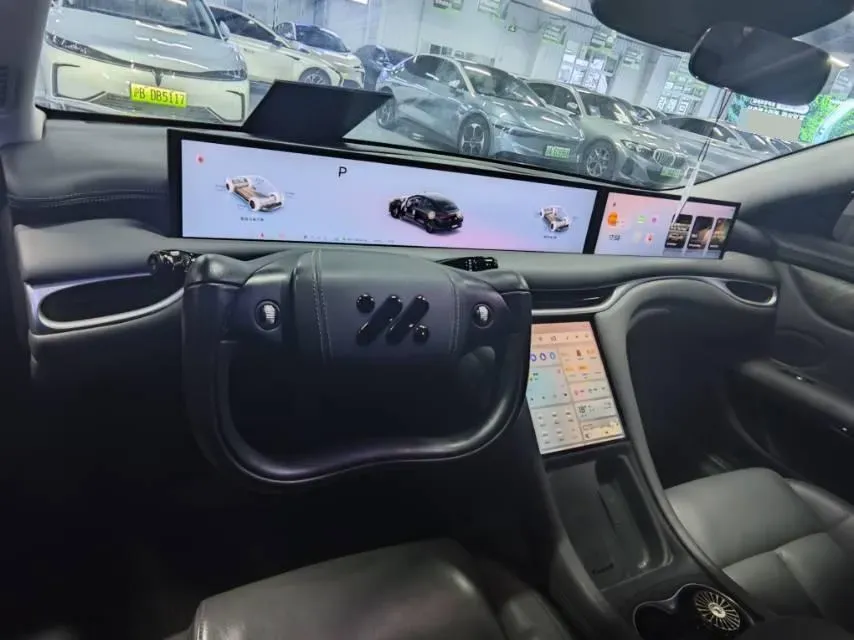 2024 IM L6 BEV 100KWH,autocango,china used car exporter,china ev exporter,chinese used car exporter,chinese used ev exporter