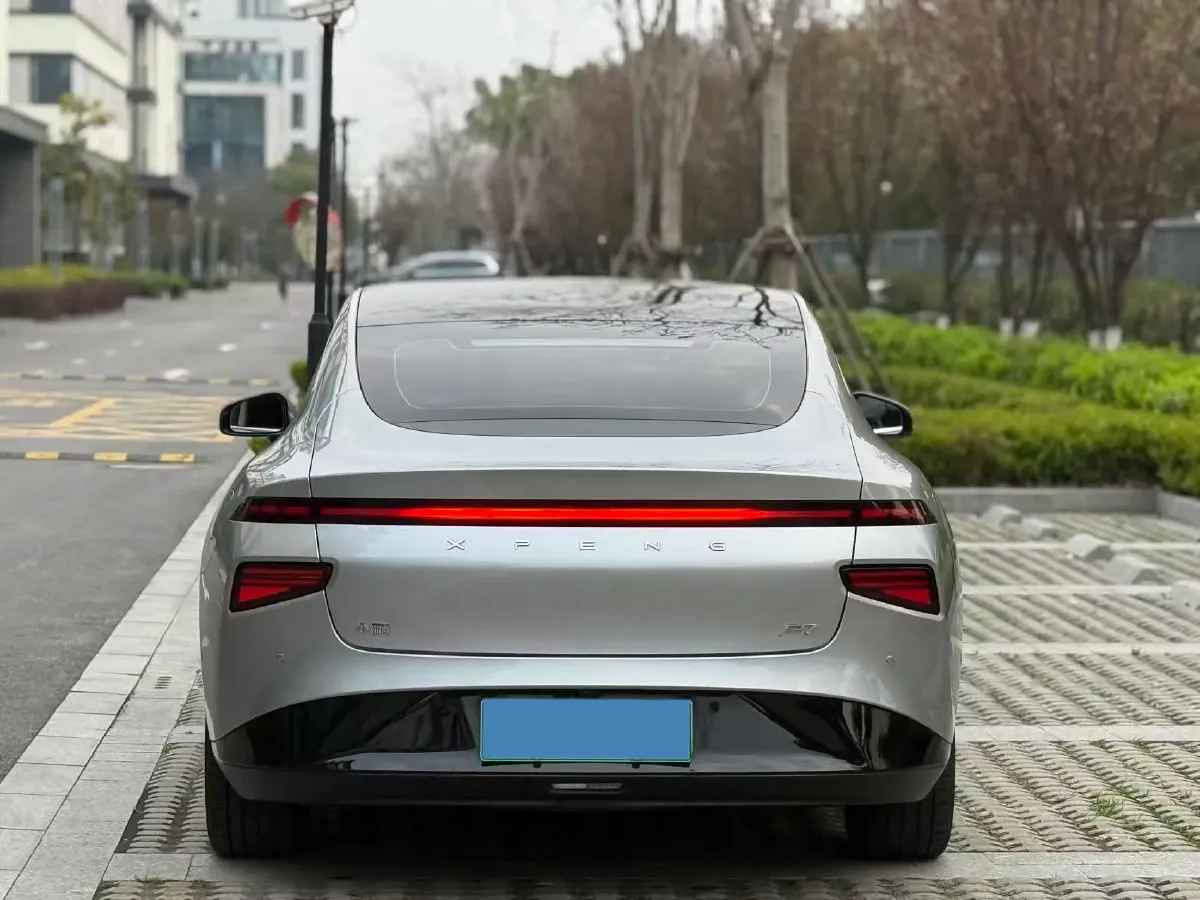 2020 DS 7 1.6T 215HP L4 8AT,autocango,china used car exporter,china ev exporter,chinese used car exporter,chinese used ev exporter