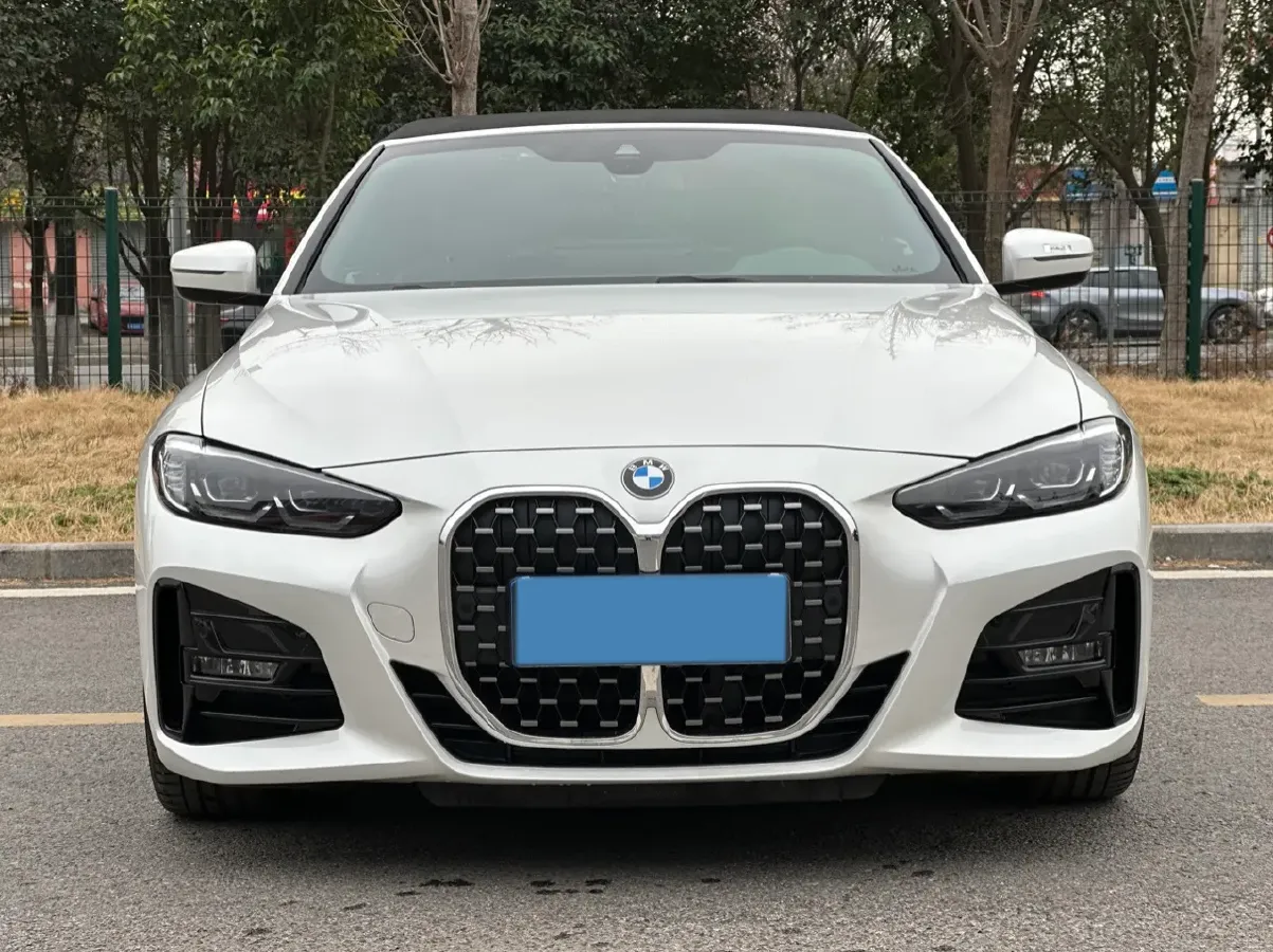 2022 Audi A6L 2.0T 224HP L4 7DCT,autocango,china used car exporter,china ev exporter,chinese used car exporter,chinese used ev exporter