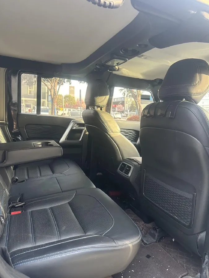 2020 Beijing BJ40 2.0T 224HP L4 8AT,autocango,china used car exporter,china ev exporter,chinese used car exporter,chinese used ev exporter