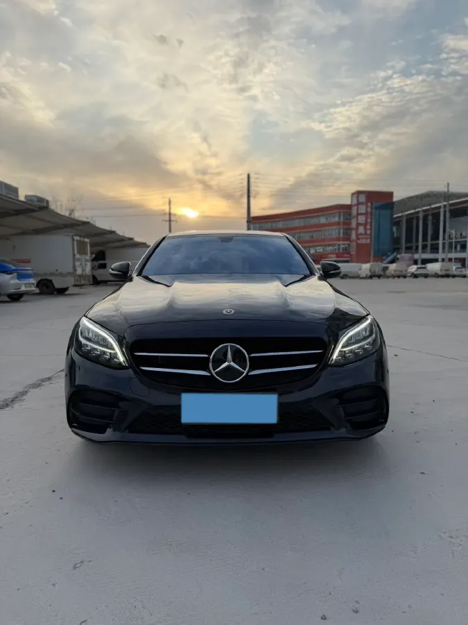 2020 Mercedes-Benz C Class 1.5T 184HP L4 9AT,autocango,china used car exporter,china ev exporter,chinese used car exporter,chinese used ev exporter