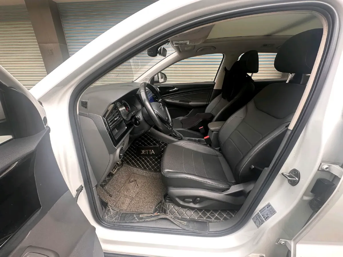 2020 Jetta VS7 1.4T 150HP L4 6AT,autocango,china used car exporter,china ev exporter,chinese used car exporter,chinese used ev exporter