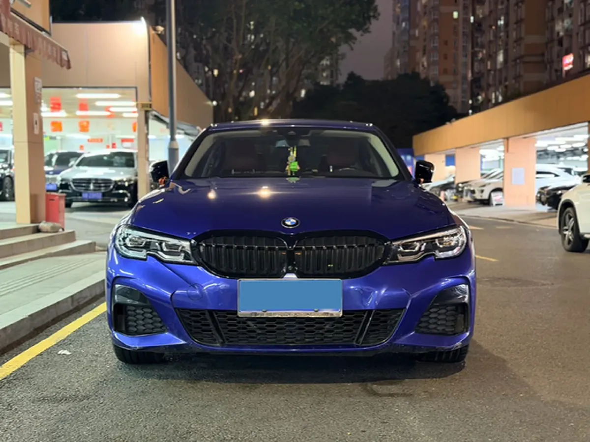 2021 BMW 3 Series 2.0T 184HP L4 8AT,autocango,china used car exporter,china ev exporter,chinese used car exporter,chinese used ev exporter