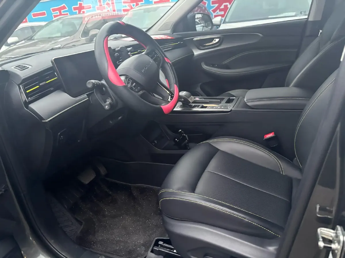2021 Roewe RX5 1.5T 181HP L4 7DCT,autocango,china used car exporter,china ev exporter,chinese used car exporter,chinese used ev exporter