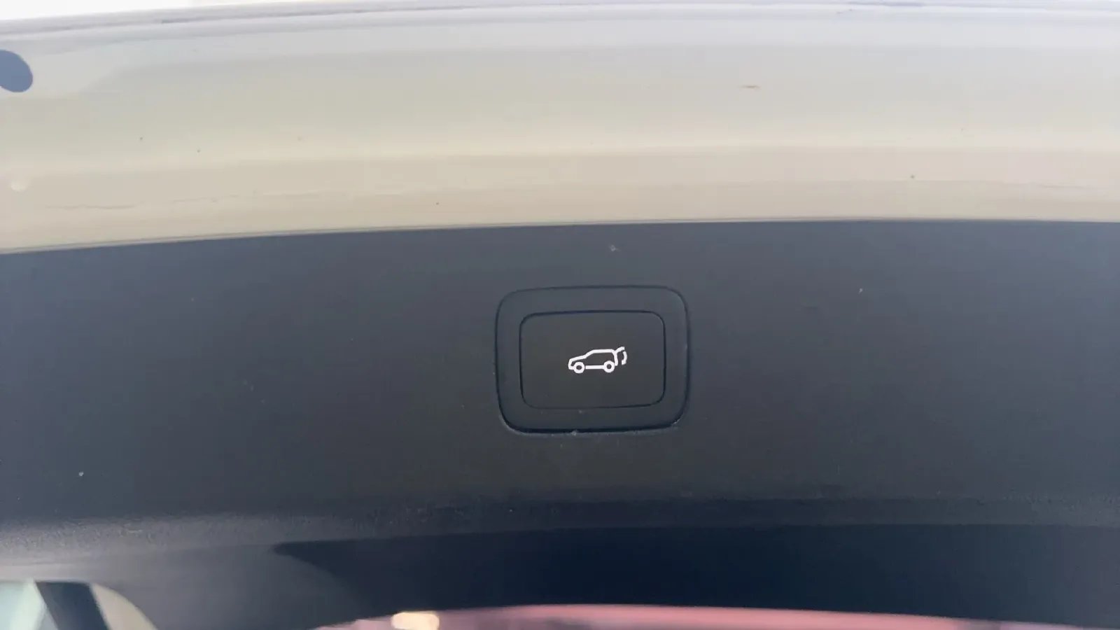 2019 Roewe RX5 MAX 1.5T 173HP L4 6AT,autocango,china used car exporter,china ev exporter,chinese used car exporter,chinese used ev exporter