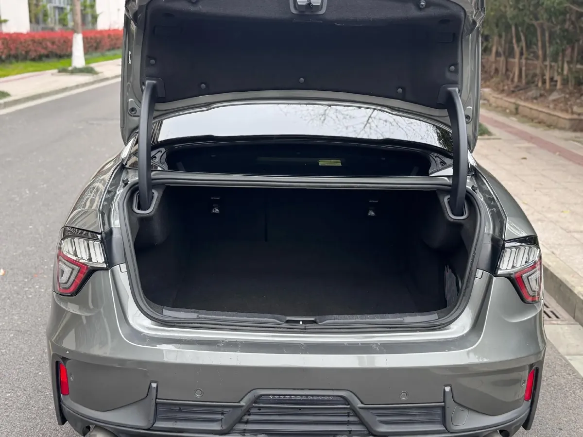 2022 LYNK&CO 03 1.5T 180HP L3 7DCT,autocango,china used car exporter,china ev exporter,chinese used car exporter,chinese used ev exporter