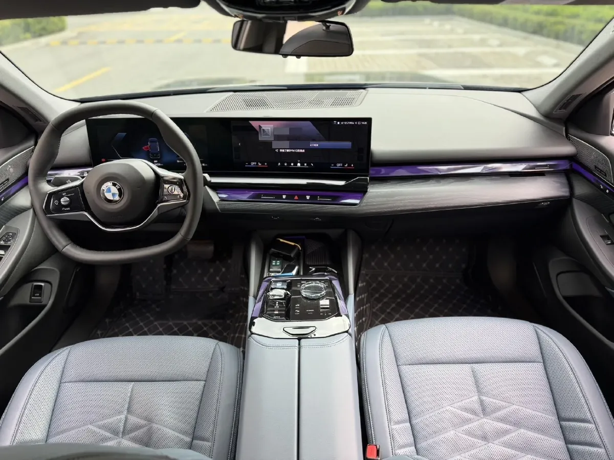 2024 BMW i5 BEV 79.05KWH,autocango,china used car exporter,china ev exporter,chinese used car exporter,chinese used ev exporter