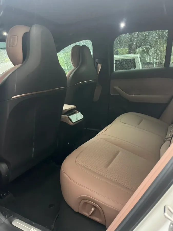 2024 NIO ES6 BEV 75KWH,autocango,china used car exporter,china ev exporter,chinese used car exporter,chinese used ev exporter