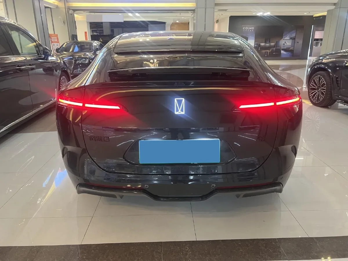 2025 Avatr 12 1.5T 156HP L4 REEV 39.05KWH,autocango,china used car exporter,china ev exporter,chinese used car exporter,chinese used ev exporter