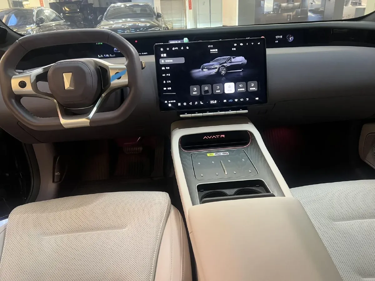 2025 Avatr 12 1.5T 156HP L4 REEV 39.05KWH,autocango,china used car exporter,china ev exporter,chinese used car exporter,chinese used ev exporter