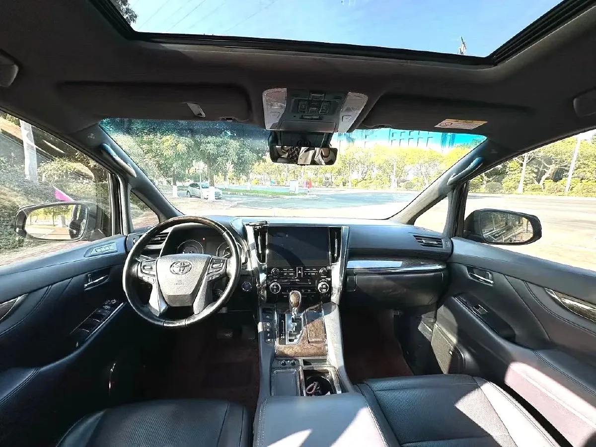 2021 Toyota Alphard 2.5L 117HP L4 E-CVT Hybrid,autocango,china used car exporter,china ev exporter,chinese used car exporter,chinese used ev exporter