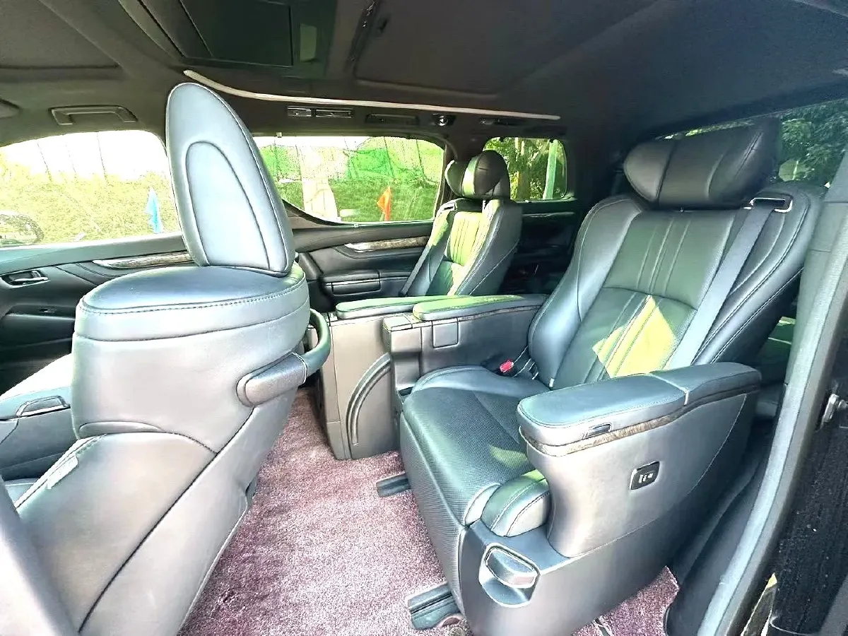 2021 Toyota Alphard 2.5L 117HP L4 E-CVT Hybrid,autocango,china used car exporter,china ev exporter,chinese used car exporter,chinese used ev exporter