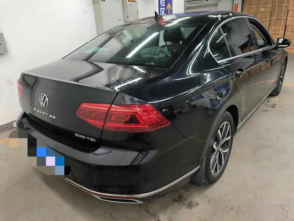 2020 Volkswagen Magotan 2.0T 186HP L4 7DCT,autocango,china used car exporter,china ev exporter,chinese used car exporter,chinese used ev exporter