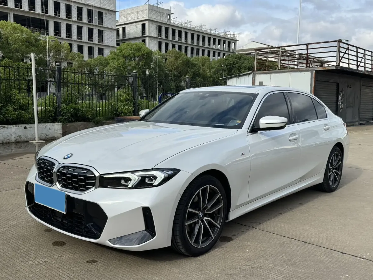 2025 BMW 3 Series 2.0T 184HP L4 8AT,autocango,china used car exporter,china ev exporter,chinese used car exporter,chinese used ev exporter