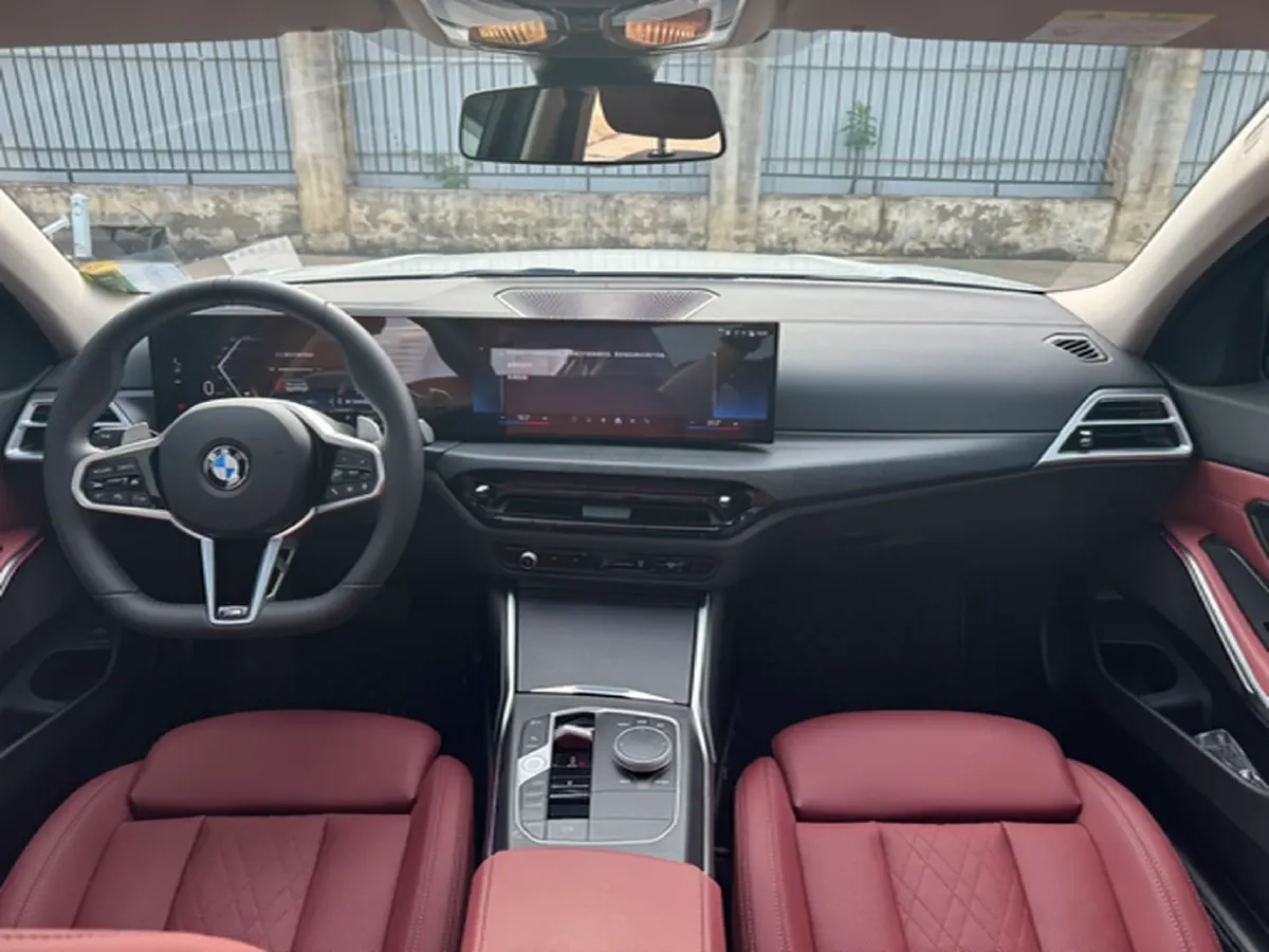 2025 BMW 3 Series 2.0T 184HP L4 8AT,autocango,china used car exporter,china ev exporter,chinese used car exporter,chinese used ev exporter