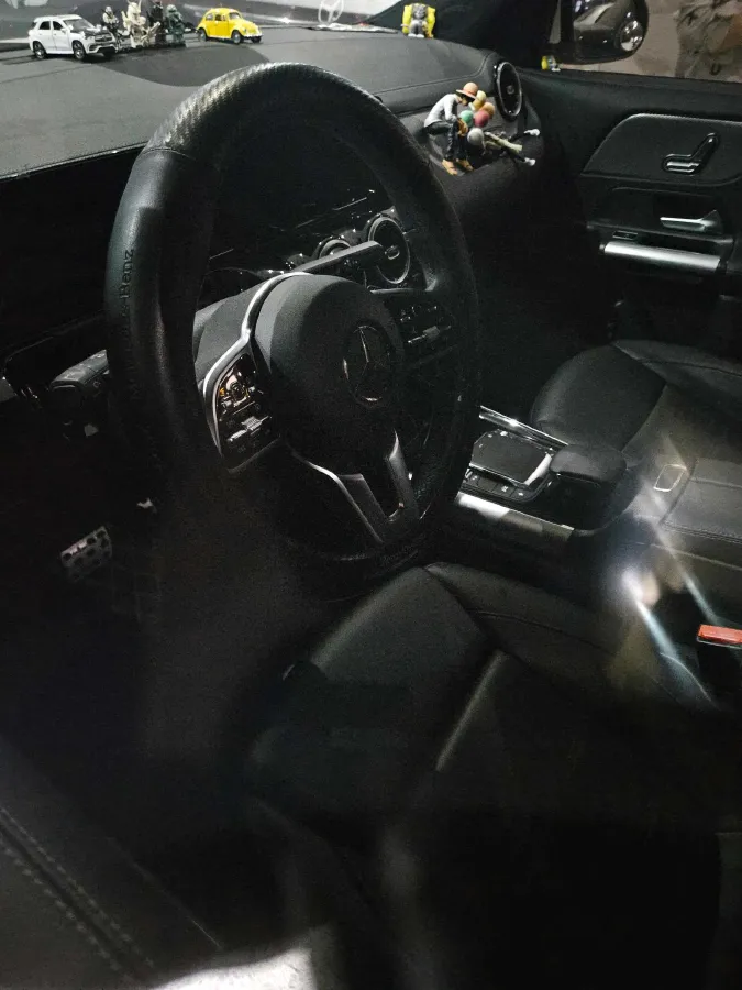 2023 Mercedes-Benz GLA Class 1.3T 163HP L4 7DCT,autocango,china used car exporter,china ev exporter,chinese used car exporter,chinese used ev exporter